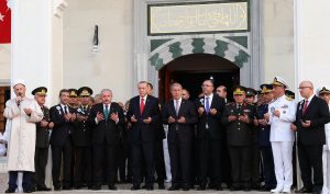 Cumhurbaşkanı Erdoğan, Deniz Harp Okulu Camisi’nin açılışını yaptı